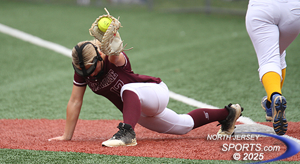 Park Ridge's Stacy Caracozza in the full stretch is NJS.com's Top Shot of the Day!